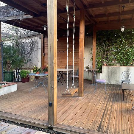 Maison Chaleureuse Avec Grande Terrasse Nîmes Buitenkant foto